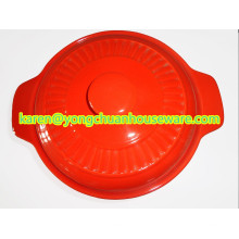 Casserole ronde en céramique avec couvercle rouge